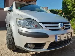 Utilizat 2005 VW Golf V Hatchback | 1.800 EUR (Preț bun)