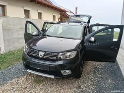 Utilizat 2017 Dacia Sandero Stepway Hatchback | 5.650 EUR (Preț OK)