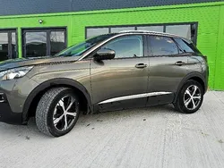Verde Utilizat 2019 Peugeot 3008 SUV | 19.000 EUR (Preț OK)