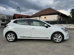 Alb Utilizat 2021 Renault Clio V Business Hatchback | 13.749 EUR (Preț OK)