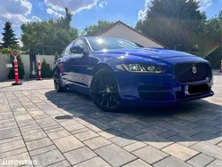 Albastru Utilizat 2019 Jaguar XE Berlinǎ | 20.900 EUR