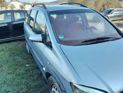 Utilizat 2002 Opel Zafira Monovolum | 1.700 EUR
