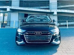 Culoarenegru Utilizat 2020 Audi A4 Sport Break | 15.999 EUR (Preț bun)