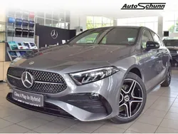 Utilizat 2023 Mercedes A250 Premium Hatchback | 35.990 EUR