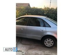 Gri Utilizat 1998 Audi A4 | 890 EUR