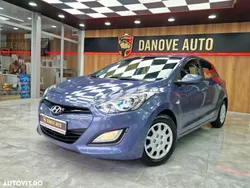 Albastru Utilizat 2012 Hyundai i30 Comfort Hatchback | 8.499 EUR (Scump)