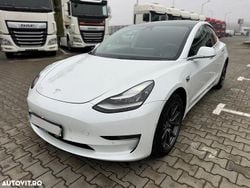 Culoarealb Utilizat 2019 Tesla Model 3 Berlinǎ | 22.990 EUR (Preț OK)