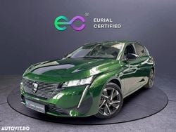Verde Utilizat 2024 Peugeot 308 Allure Hatchback | 25.390 EUR
