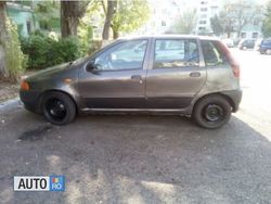 Utilizat 1997 Fiat Punto Hatchback | 550 EUR