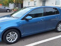 Culoarealbastru Utilizat 2015 VW Golf VII Comfortline Hatchback | 12.900 EUR (Puțin scump)