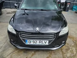 Negru Utilizat 2013 Peugeot 301 Allure Berlinǎ | 3.950 EUR