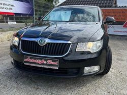 Culoarenegru Utilizat 2009 Skoda Superb Comfort Hatchback | 4.999 EUR