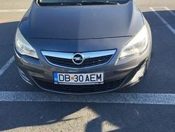 Utilizat 2012 Opel Astra Hatchback | 3.500 EUR (Preț bun)
