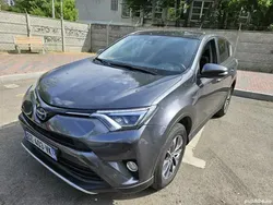 Gri Utilizat 2016 Toyota RAV4 Hybrid SUV | 16.000 EUR