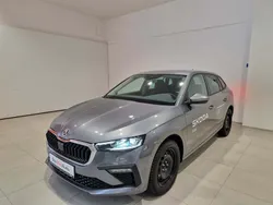 Gri mediu normal Utilizat 2024 Skoda Scala Selection Hatchback | 26.700 EUR (Scump)