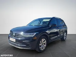 Negru metalic Utilizat 2021 VW Tiguan Life SUV | 28.877 EUR (Preț OK)