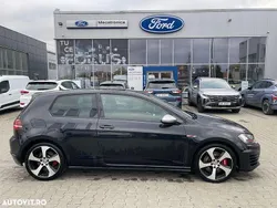 Negru Utilizat 2016 VW Golf GTI Coupe | 14.900 EUR