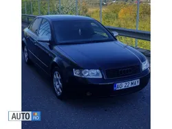 Albastru Utilizat 2003 Audi A4 Berlinǎ | 2.200 EUR (Preț OK)