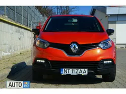 Portocaliu Utilizat 2016 Renault Captur SUV | 8.250 EUR (Preț bun)