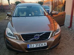 Bej Utilizat 2012 Volvo XC60 SUV | 12.500 EUR (Puțin scump)