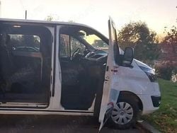 Utilizat 2013 Ford Transit Custom Van | 9.500 EUR