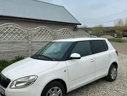 Utilizat 2013 Skoda Fabia | 2.200 EUR (Preț bun)