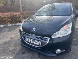 Culoarenegru Utilizat 2012 Peugeot 208 Hatchback | 4.980 EUR