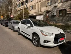 Alb Utilizat 2012 Citroën DS4 Sport Chic Hatchback | 6.000 EUR