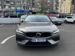 Gri Utilizat 2021 Volvo V60 Momentum Break | 17.500 EUR (Preț OK)