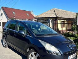 Culoarealbastru Utilizat 2013 Peugeot 5008 Access Monovolum | 4.500 EUR (Super Preț)