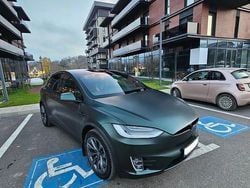Culoareverde Utilizat 2020 Tesla Model X SUV | 33.000 EUR