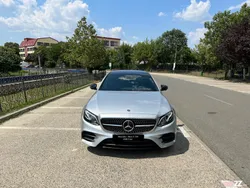 Argintiu Utilizat 2018 Mercedes E220 AMG line Berlinǎ | 33.900 EUR (Scump)