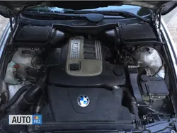 Argintiu Utilizat 2003 BMW 520 Berlinǎ | 2.500 EUR (Preț OK)