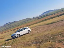 Culoarealb Utilizat 2019 Hyundai i30 Classic Berlinǎ | 11.500 EUR (Preț OK)