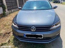 Gri Utilizat 2017 VW Jetta Comfortline Berlinǎ | 10.500 EUR (Preț OK)