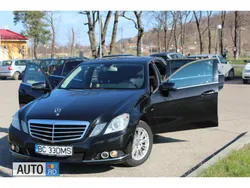 Gri Utilizat 2010 Mercedes E220 Berlinǎ | 11.000 EUR (Puțin scump)