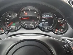 Utilizat 2011 Porsche Cayenne SUV | 14.999 EUR (Puțin scump)