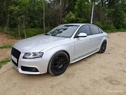 Utilizat 2009 Audi A4 Berlinǎ | 6.900 EUR
