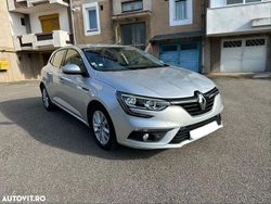 Culoareargint Utilizat 2016 Renault Mégane III Hatchback | 7.800 EUR (Puțin scump)