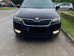 Negru Utilizat 2013 Skoda Rapid Elegance Hatchback | 6.700 EUR (Preț OK)