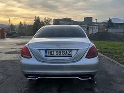 Utilizat 2015 Mercedes 200 Berlinǎ | 14.000 EUR