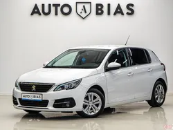 Alb Utilizat 2019 Peugeot 308 Active Hatchback | 11.249 EUR