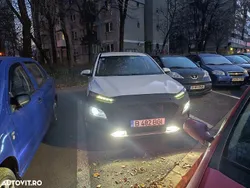 Culoarealb Utilizat 2020 Hyundai Kona SUV | 11.000 EUR (Preț bun)