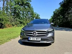 Utilizat 2022 Mercedes A200 Hatchback | 19.500 EUR