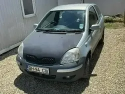 Gri Utilizat 2005 Toyota Yaris Hatchback | 500 EUR