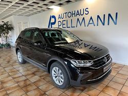 Utilizat 2023 VW Tiguan Life SUV | 39.835 EUR