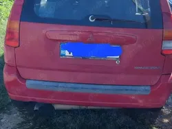 Utilizat 1999 Mitsubishi Space Star | 1.000 EUR