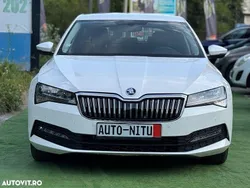 Alb Utilizat 2021 Skoda Superb Berlinǎ | 13.990 EUR