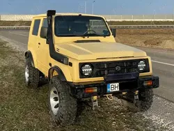 Galben Utilizat 1997 Suzuki Samurai SUV | 5.500 EUR