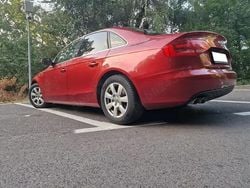 Rosu Utilizat 2009 Audi A4 Berlinǎ | 6.500 EUR (Puțin scump)